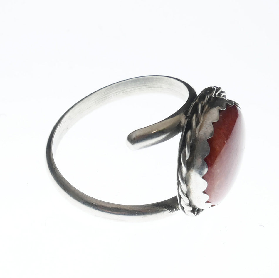 Navajo Jewelry Sterling Silver Spiny Oyster Shell Ring Nylan Goodluck