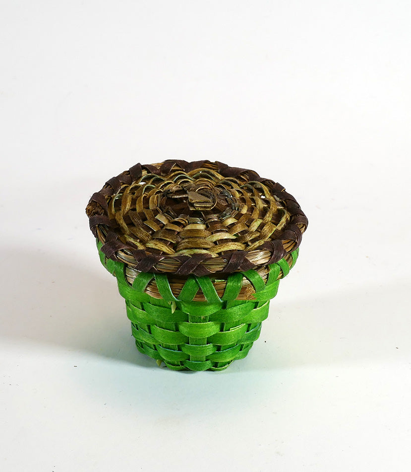 Wabanaki Art Amanda Ennis Maliseet Miniature Green/Brown Basket