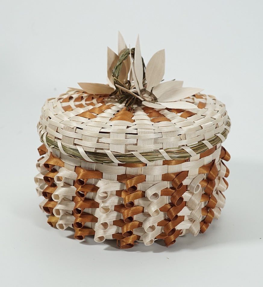 Wabanaki Pasamaquoddy Dolly Barnes Flower Basket 3