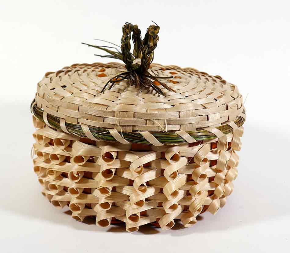 Pasamaquoddy Dolly Barnes Curl Basket Wabanaki