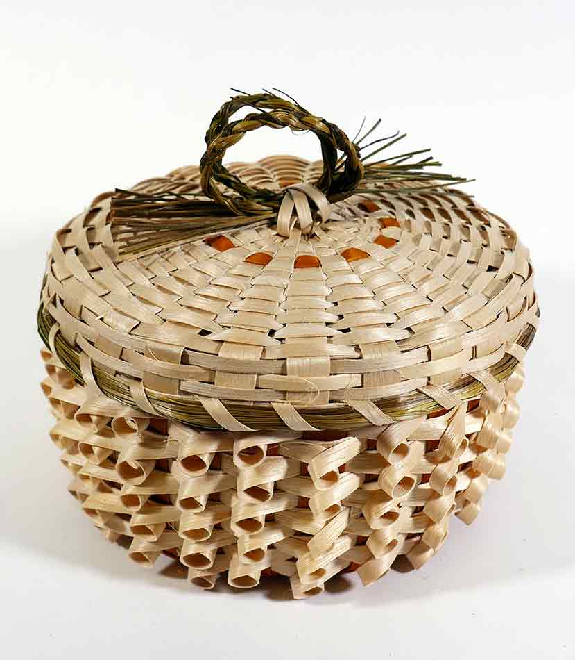 Pasamaquoddy Dolly Barnes Curl Basket Wabanaki