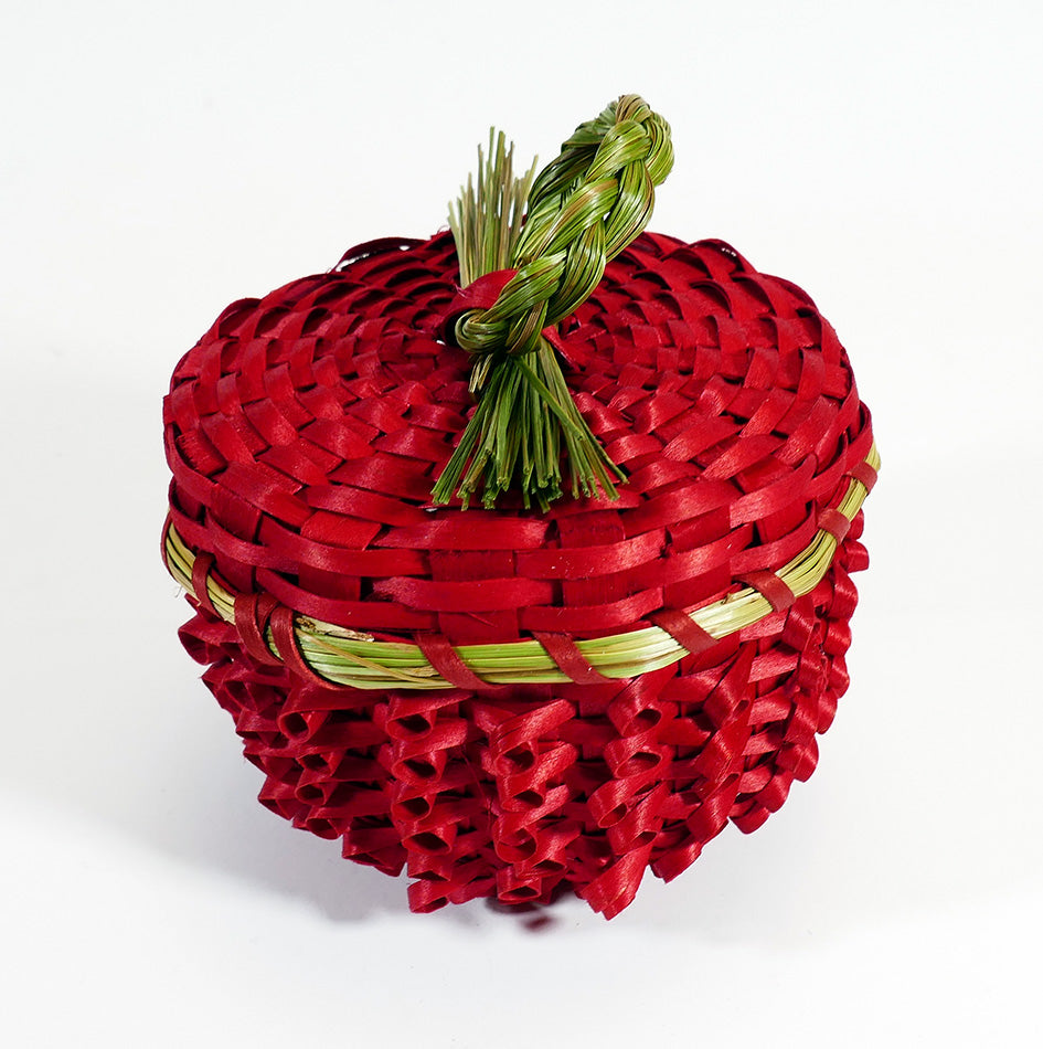 Wabanaki Pasamaquoddy Dolly Barnes Strawberry Basket
