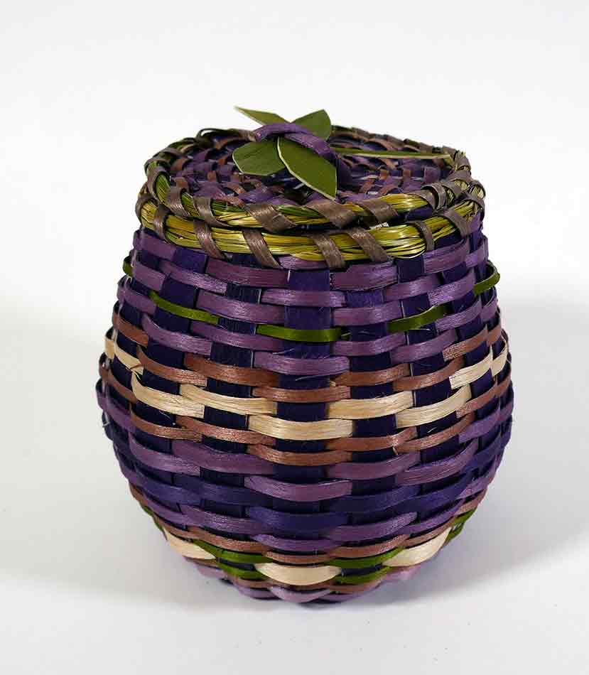Wabanaki Pasamaquoddy Lydia Soctomah Ash and Sweetgrass Basket with Dragonfly