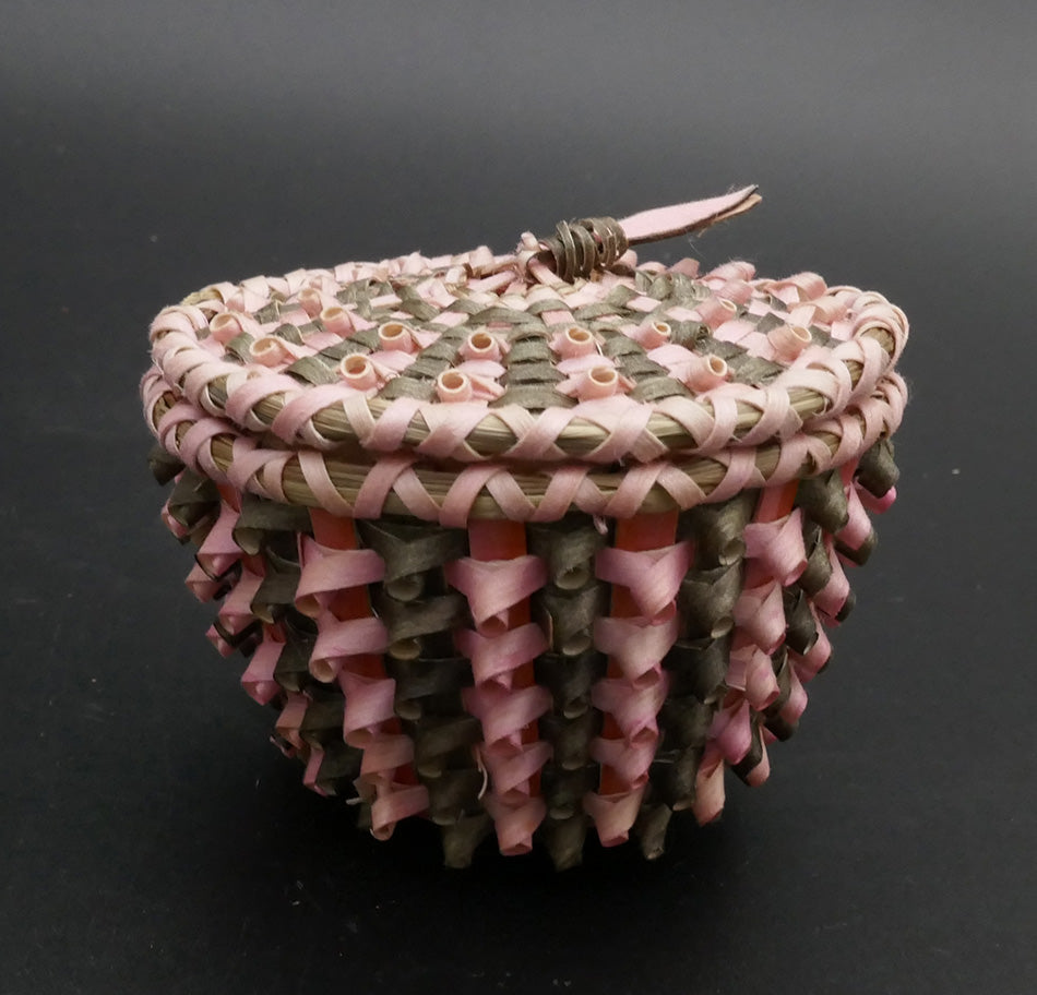 Wabanaki Art Amanda Ennis Maliseet Artist Pink-Green Curl Basket
