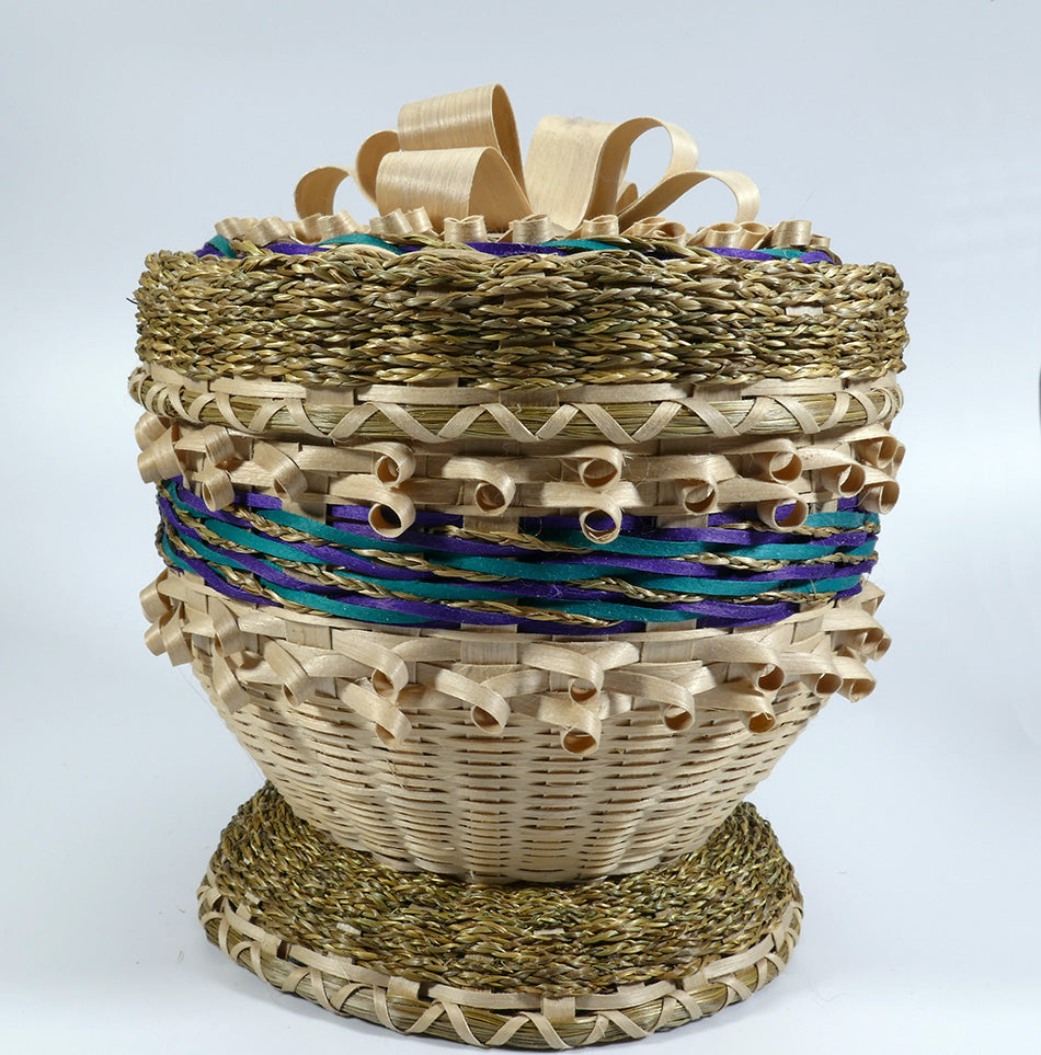 Passamaquoddy Kenny Keezer ash and braided sweetgrass basket