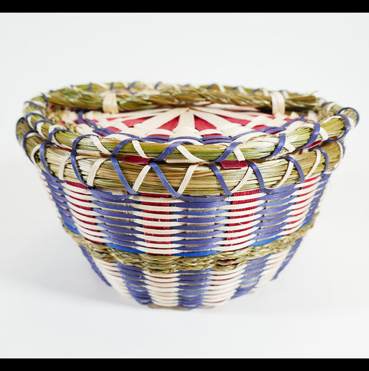 Wabanaki Baskets Penobscot Erica Menard Black Ash and Sweetgrass Basket
