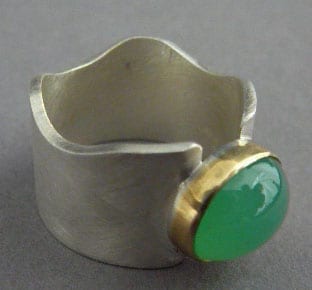 Chrysoprase ring