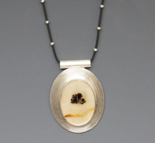 Sterling silver pendant with dendritic agate