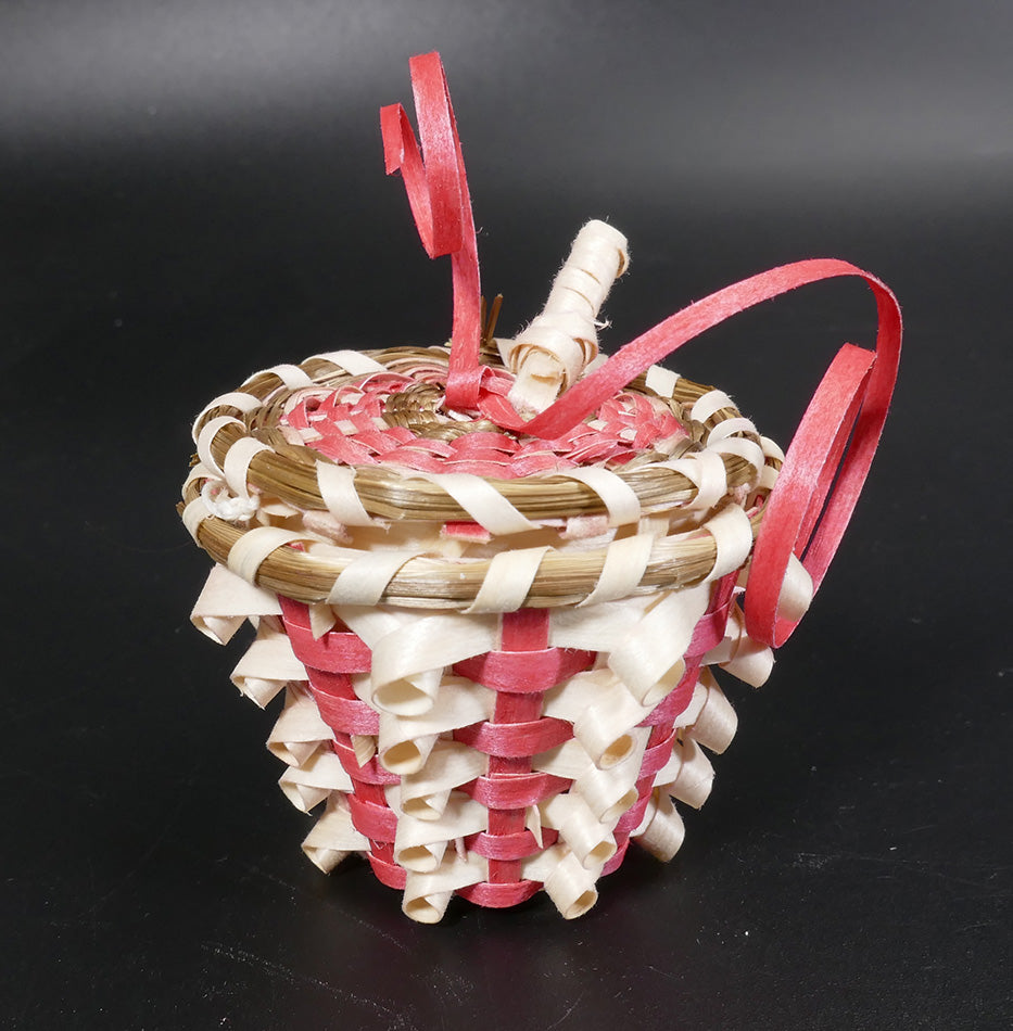 Wabanaki Basket Amanda Ennis Maliseet Red Loops