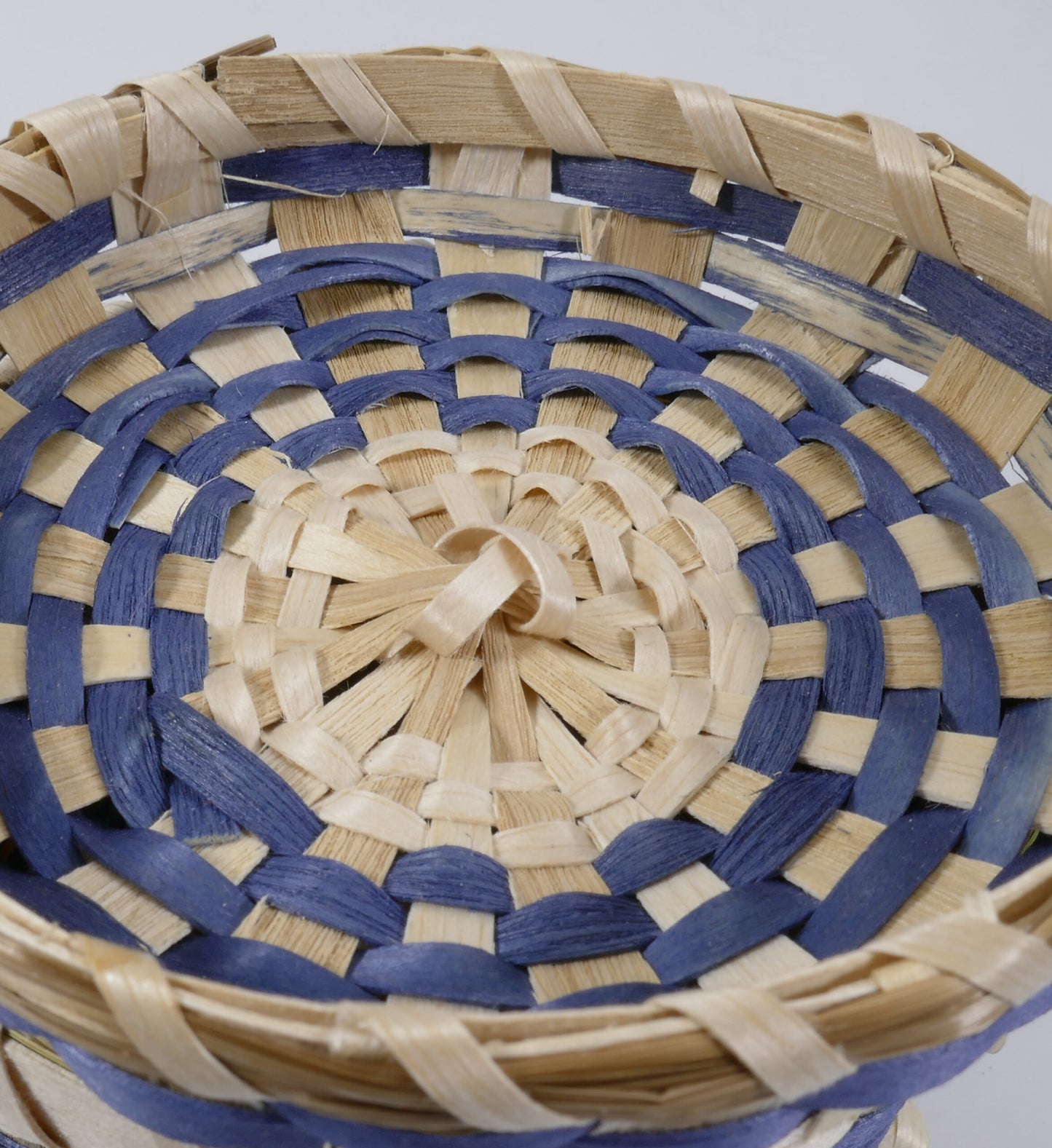 Wabanaki Pasamaquoddy Dolly Barnes Flower Basket 2
