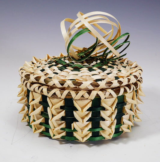 Amanda Ennis Maliseet Point Basket Green