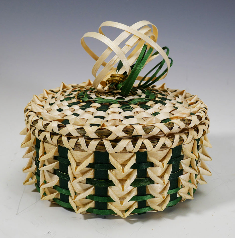 Amanda Ennis Maliseet Point Basket Green