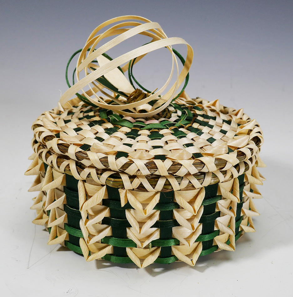Amanda Ennis Maliseet Point Basket Green
